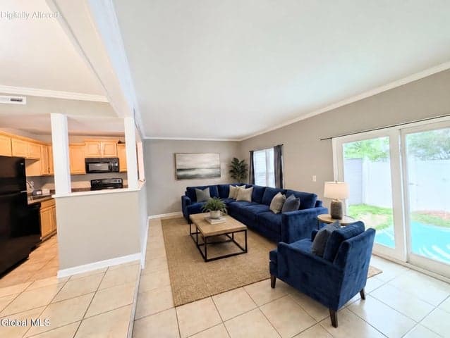 9 Chadwyck Square, Cohoes, NY, photo 2