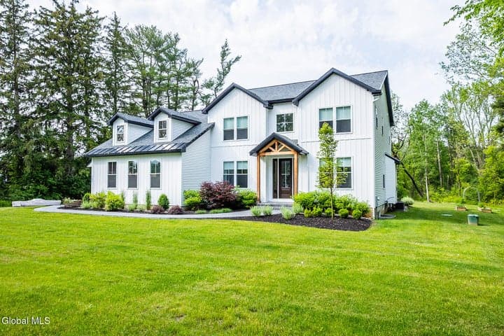 7099 Chandler Road, Altamont, NY
