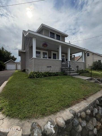 4 Orford Street, Colonie, NY, photo 1
