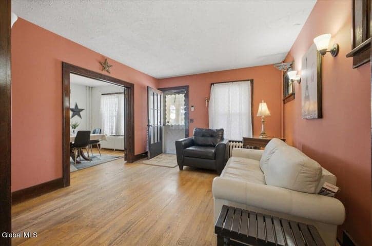 65 Lincoln Avenue, Albany, NY, photo 4