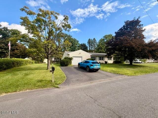 9 Clearview Boulevard, Schodack, NY, photo 2