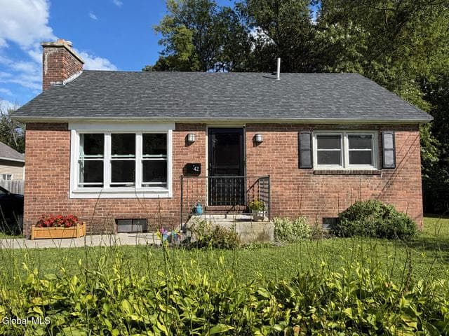 42 School Street, Hudson Falls, NY