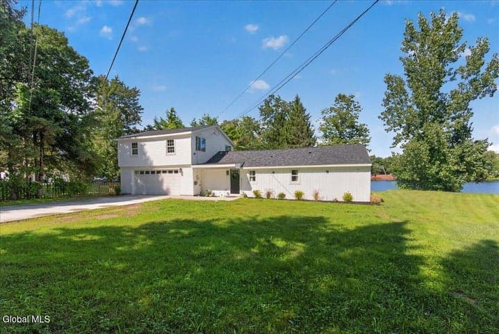 5 Old Bend Road, Moreau, NY, photo 2