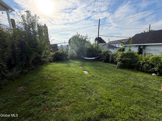 577 6th Avenue, Watervliet, NY, photo 2
