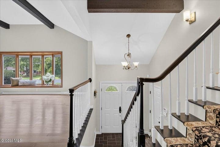 11 Laurel Drive, Loudonville, NY, photo 3