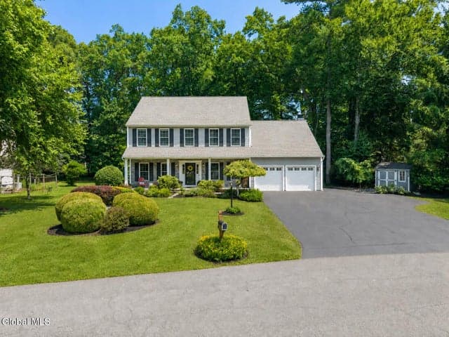40 Willow Drive, Delmar, NY, photo 2