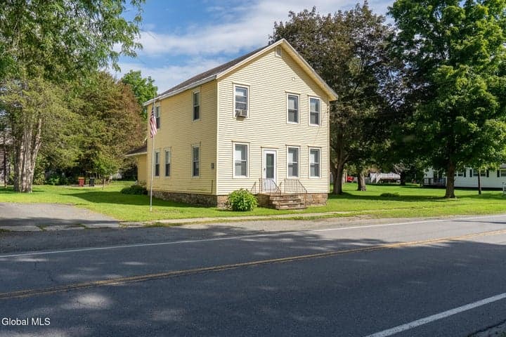 46 State Street, Valley Falls, NY, photo 3