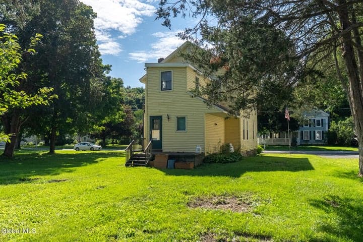 46 State Street, Valley Falls, NY, photo 4