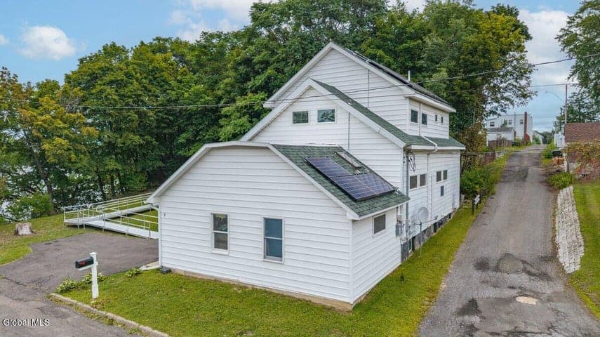 7 1st Street, Cohoes, NY, photo 2