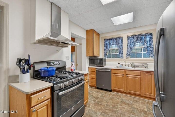 7 1st Street, Cohoes, NY, photo 5