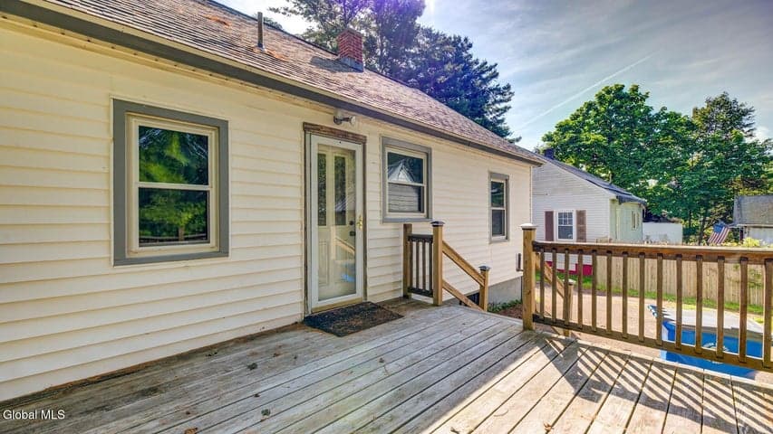 4254 New York 30, Perth, NY, photo 2