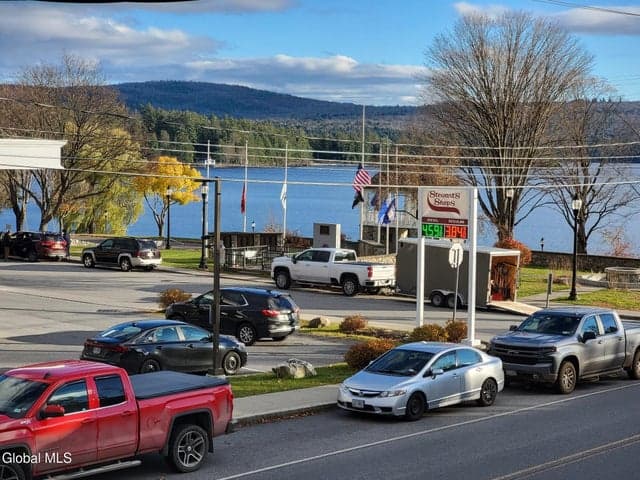 1069 US Route 9, Schroon, NY, photo 2