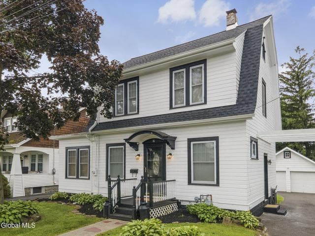 16 Summit Avenue, Latham, NY, photo 2