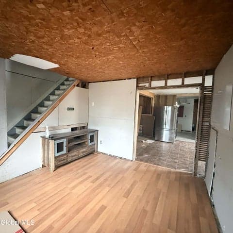 18 Walnut Street, Gloversville, NY, photo 4