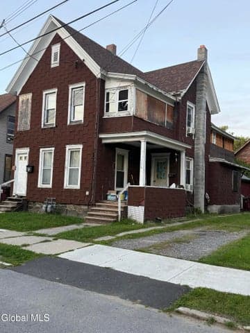 176 N Arlington Avenue, Gloversville, NY, photo 2