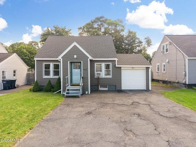 1313 Palma Avenue, Rotterdam, NY