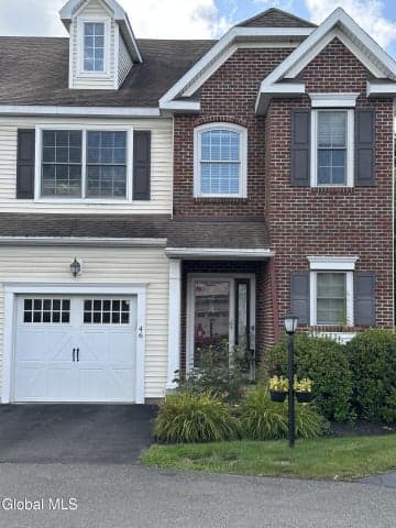 46 Andriana Lane, Albany, NY