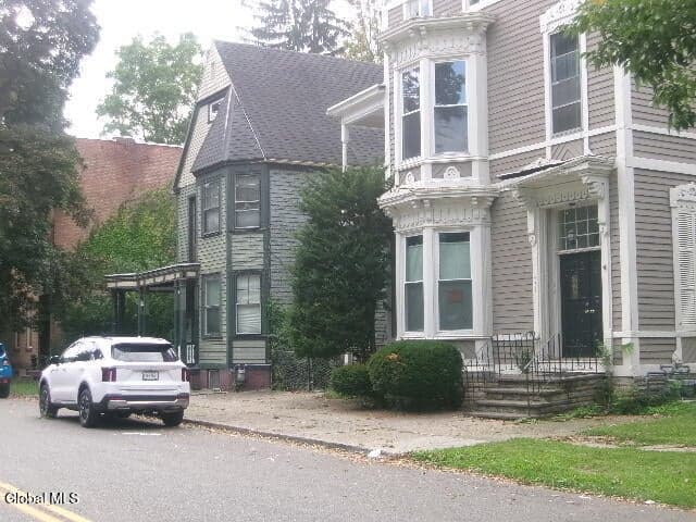 558 3rd Avenue, Troy, NY, photo 3