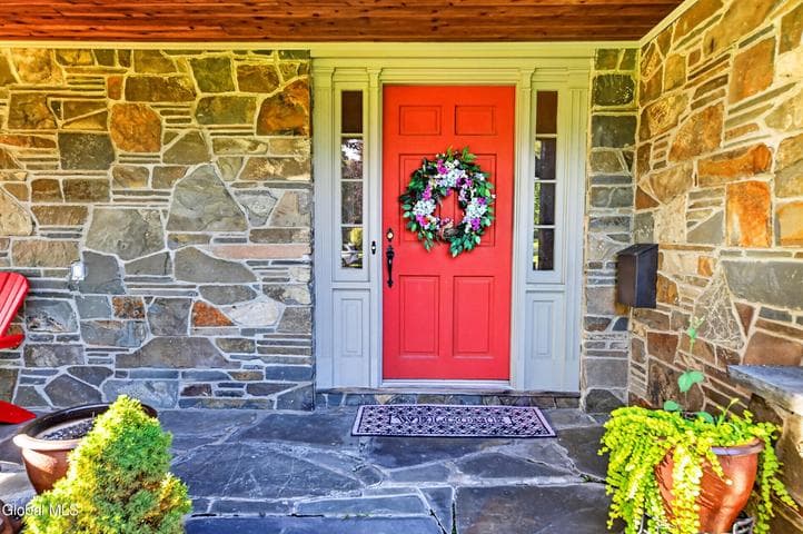 33 Alva Street, East Greenbush, NY, photo 5