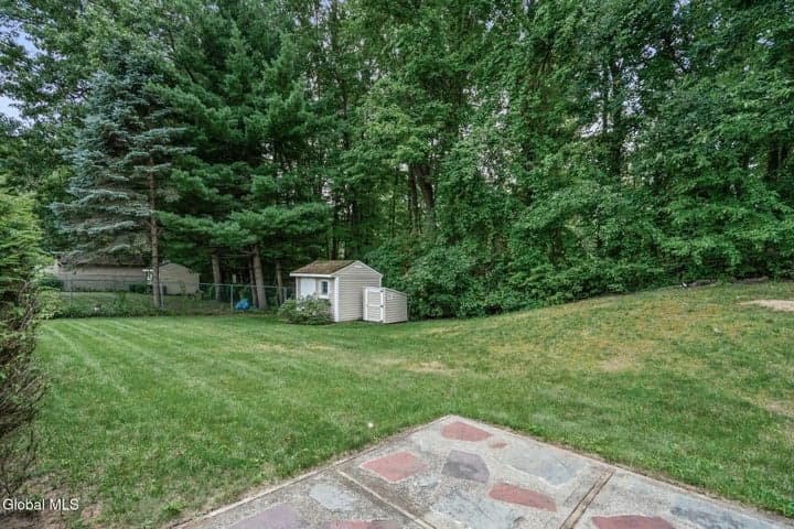 5 Highland Court, Albany, NY, photo 3