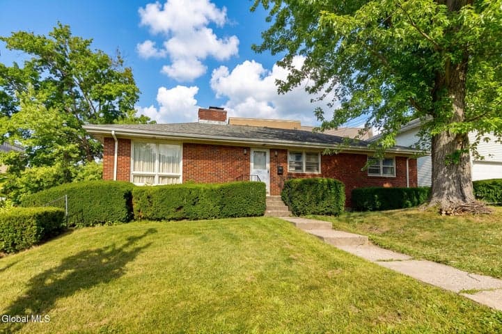 1 Crown Terrace, Albany, NY, photo 1