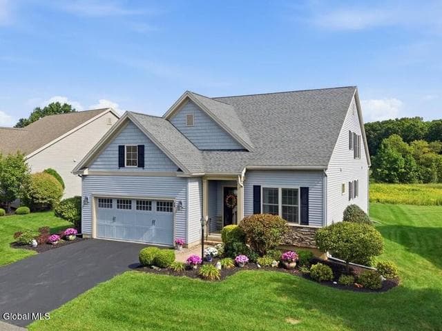 20 Whitney Drive, Halfmoon, NY, photo 1