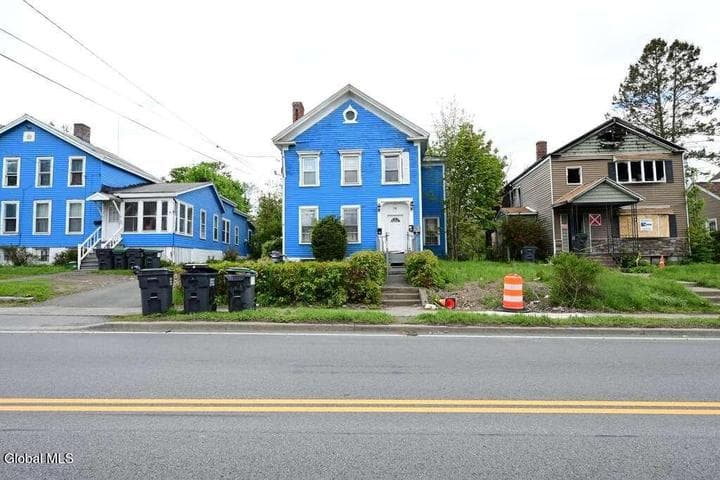70 Saratoga Avenue, Waterford, NY