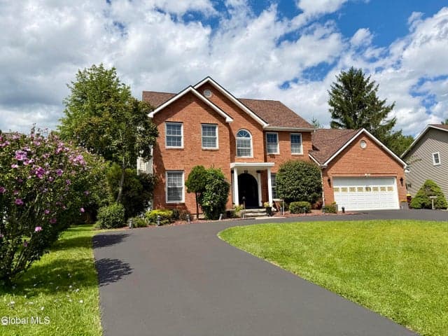 257 Longhouse Lane, Slingerlands, NY, photo 2