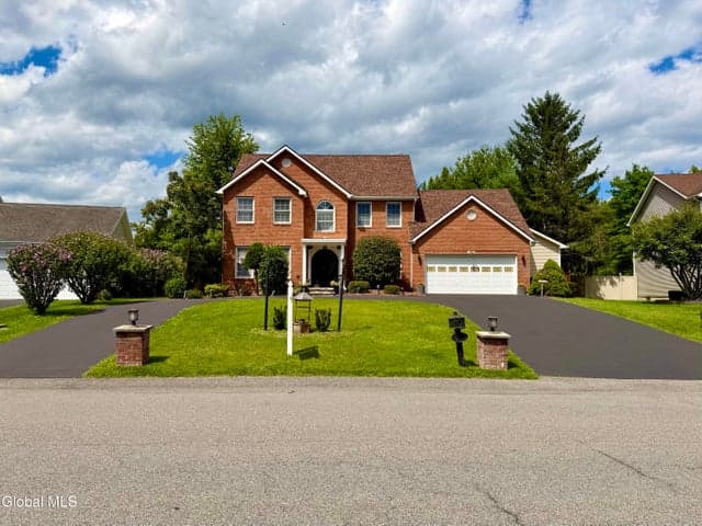 257 Longhouse Lane, Slingerlands, NY, photo 3