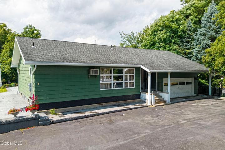 225 Ottawa Street, Lake George, NY, photo 4