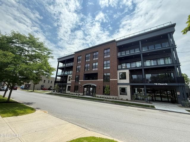 78 Church Street #203, Saratoga Springs, NY