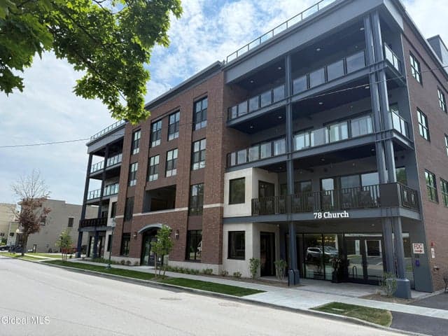 78 Church Street #204, Saratoga Springs, NY