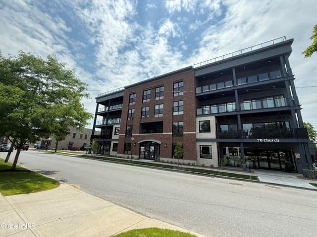 78 Church Street #304, Saratoga Springs, NY