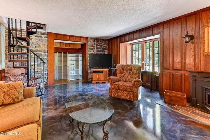 101 Mill Street, Canajoharie, NY, photo 3
