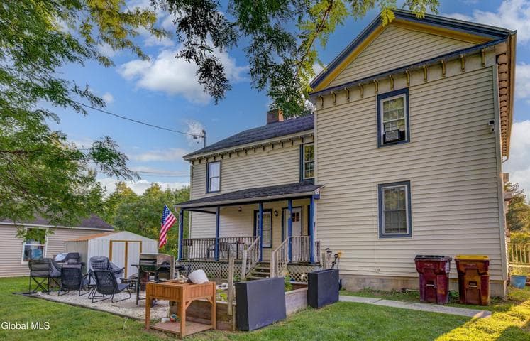 38 Northern Pines Road, Wilton, NY