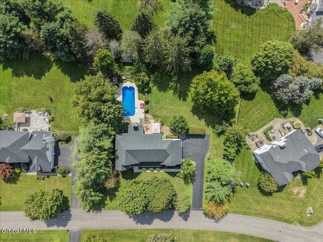 73 Fields End Drive, Glenmont, NY, photo 3