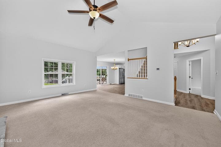 12 Four Leaf Manor, Clifton Park, NY, photo 5