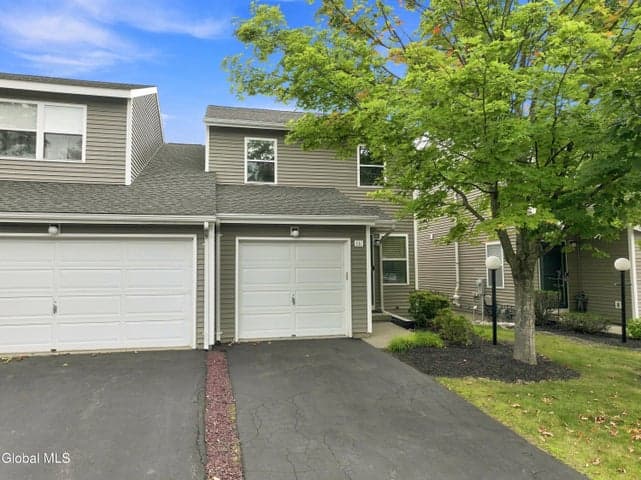131 Harvard Road, Watervliet, NY, photo 2