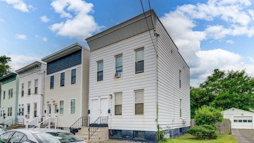450 Bradford Street, Albany, NY, photo 2