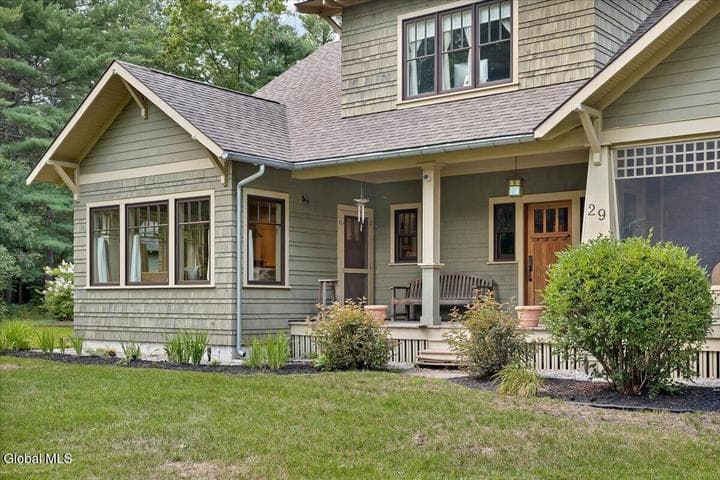 29 Briarhurst Drive, Moreau, NY, photo 2