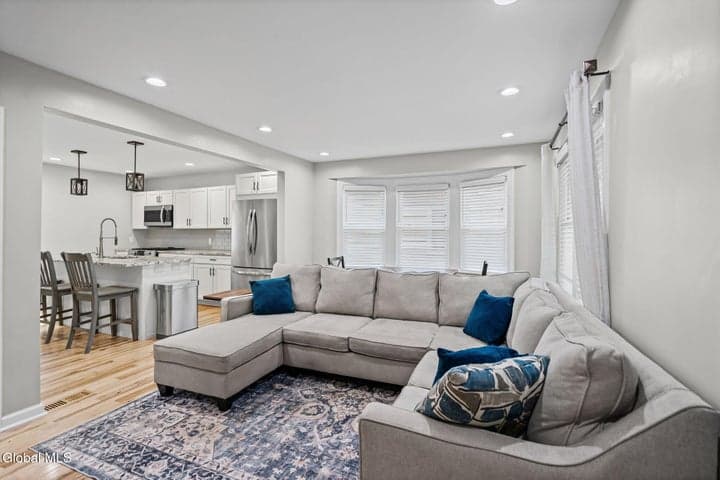 2012 Robinwood Avenue, Rotterdam, NY, photo 5