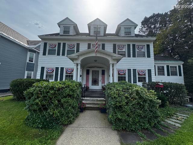 1042 Waverly Place, Schenectady, NY