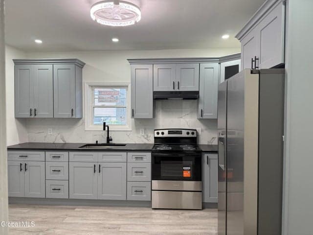 434 Division Street, Schenectady, NY, photo 3