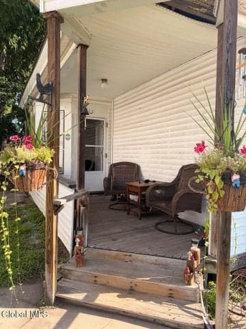 13 E 8th Avenue, Gloversville, NY, photo 4