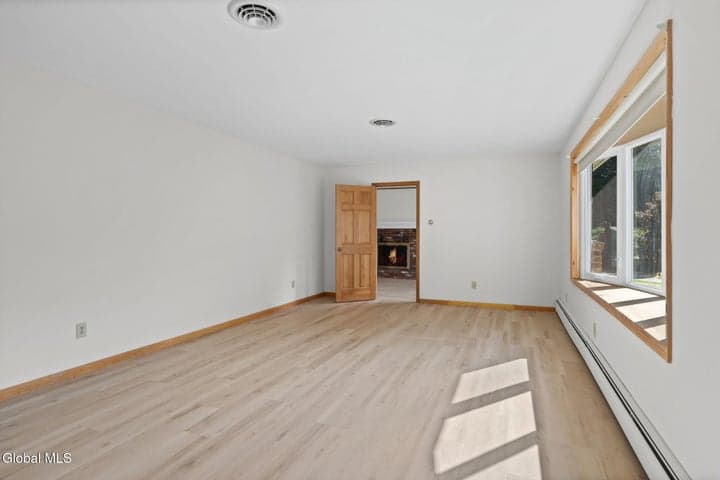 26 Appletree Lane, Clifton Park, NY, photo 5