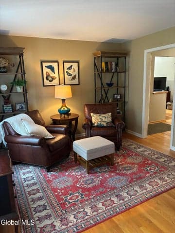 210 Sundew Drive, Guilderland, NY, photo 3