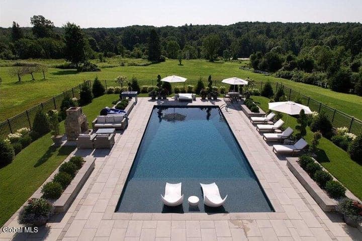 80 Brown Road, Saratoga, NY, photo 3