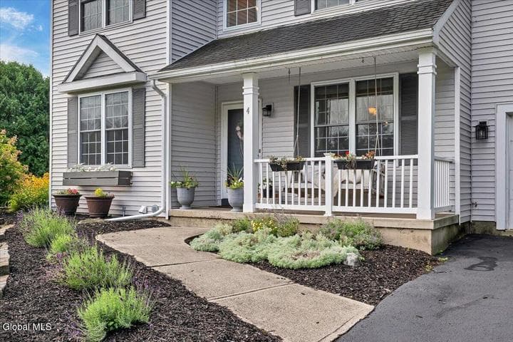 4 Clearwater Court, Halfmoon, NY, photo 4