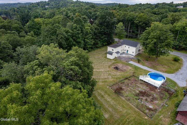 295 W Sand Lake Road, North Greenbush, NY, photo 3