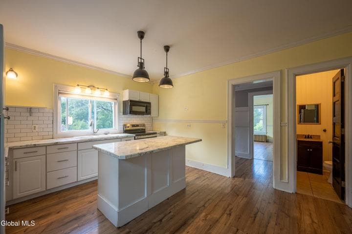 131 Lake George Avenue, Ticonderoga, NY, photo 4